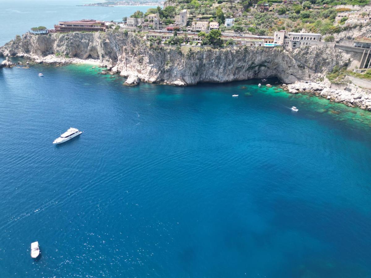 Villa Infinity Vista Mare E Relax Taormina Kültér fotó